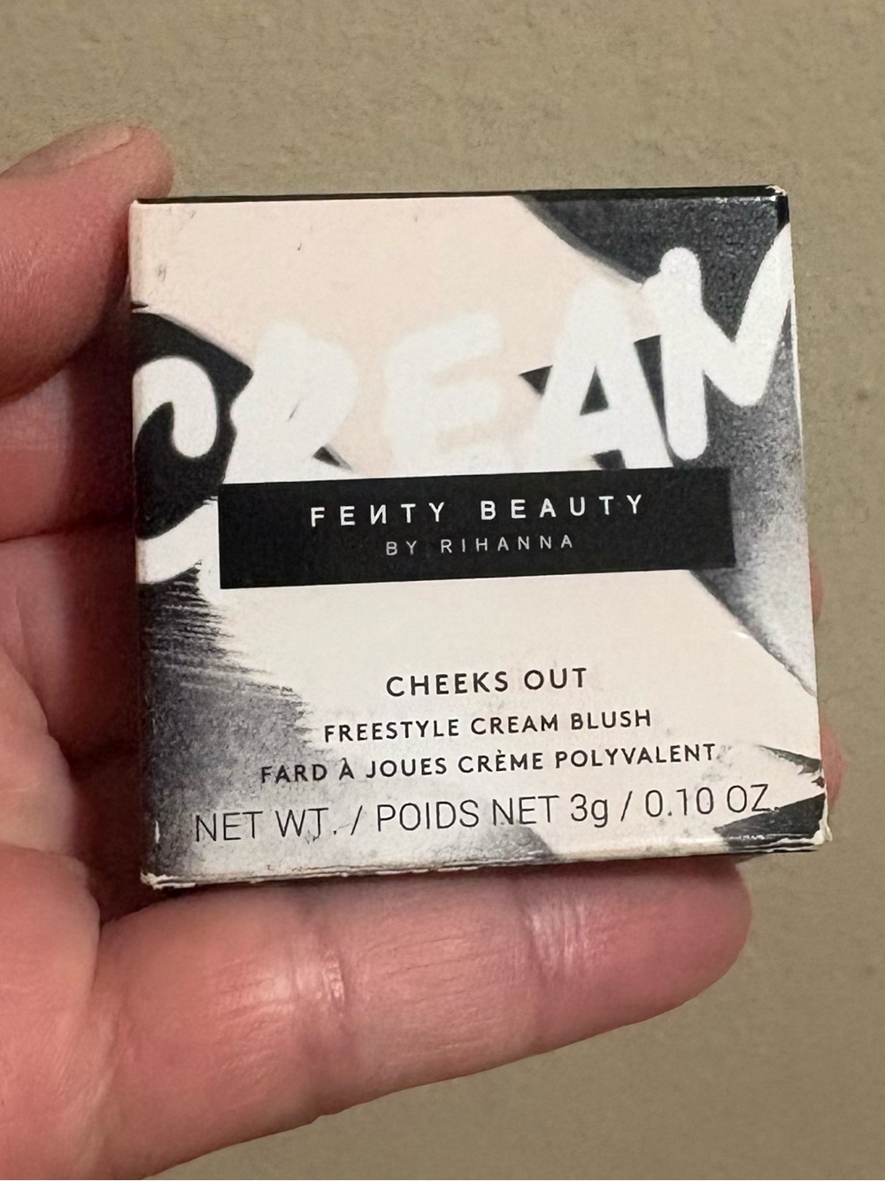 Fenty Beauty Cheeks Out Freestyle Cream Blush - 09 COOL BERRY Like New Swatched.